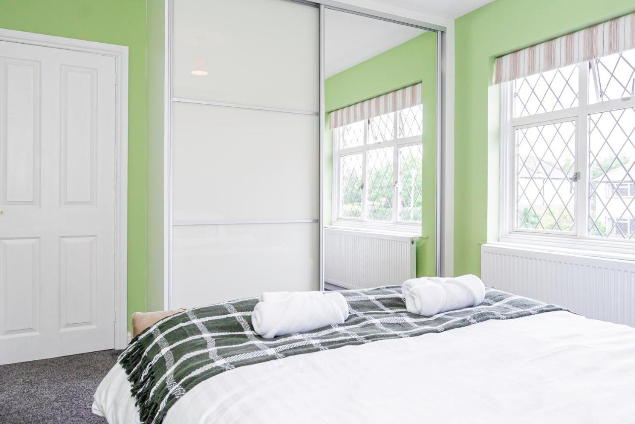 Stunning Place, Close To Windsor & Heathrow & Private Parking Burnham (Buckinghamshire) Exterior foto