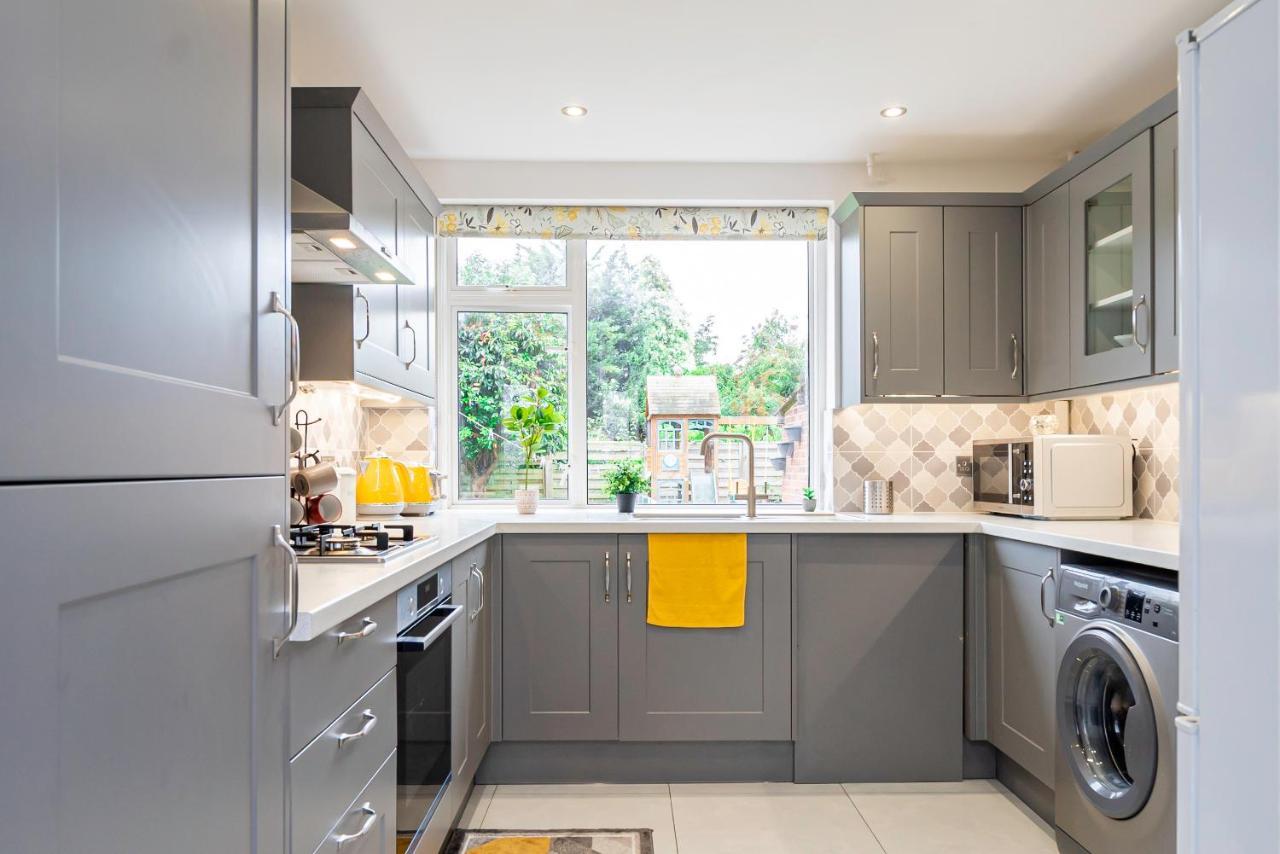 Stunning Place, Close To Windsor & Heathrow & Private Parking Burnham (Buckinghamshire) Exterior foto