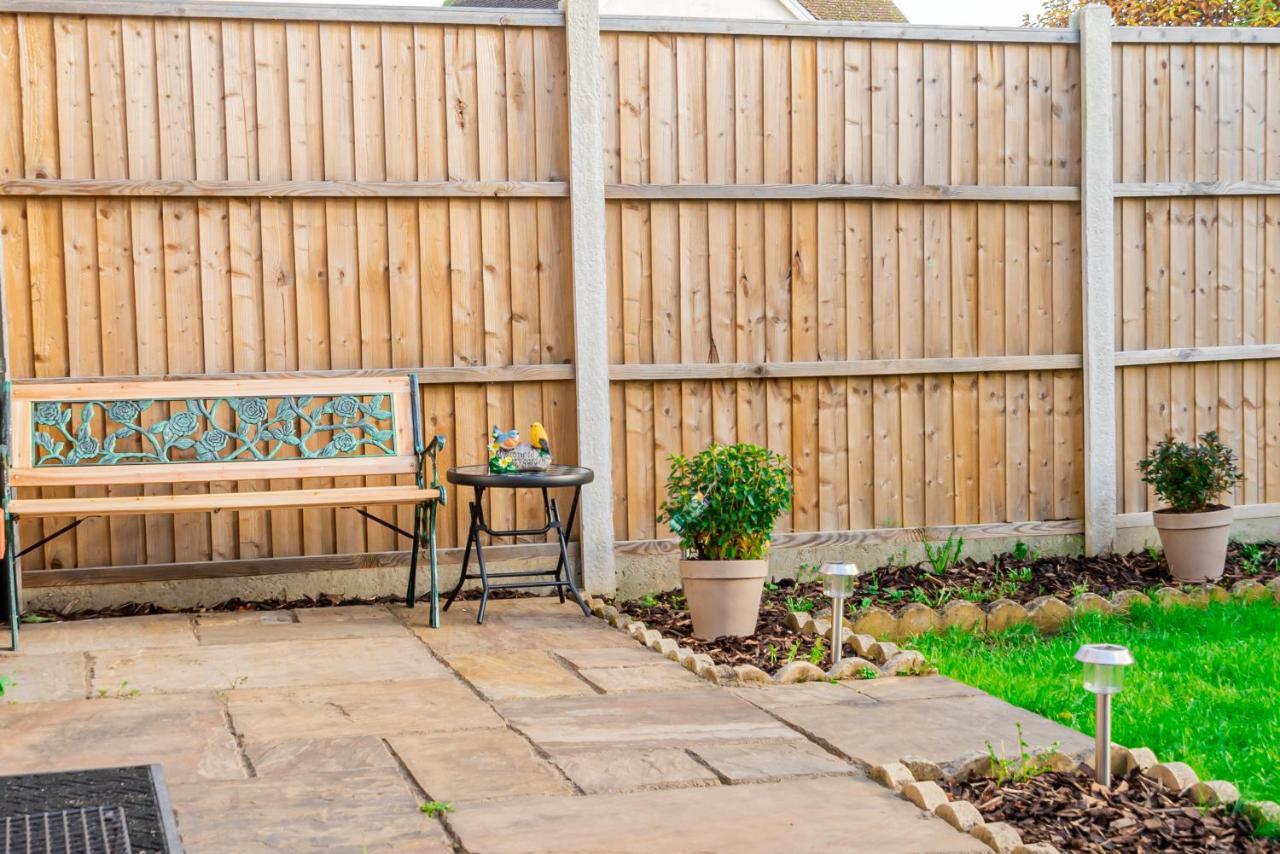 Stunning Place, Close To Windsor & Heathrow & Private Parking Burnham (Buckinghamshire) Exterior foto